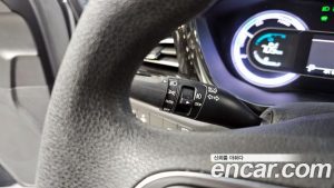 Kia Niro 1.6 HEV 2020 года из Южной Кореи