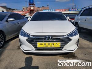 Hyundai AVANTE 1.6 2020 года из Южной Кореи