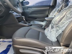 Hyundai AVANTE 1.6 2020 года из Южной Кореи