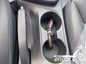 Hyundai AVANTE 1.6 2020 года из Южной Кореи