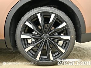 Toyota Crown 2.4 4WD Dual Boost HYBRID 2023 года из Южной Кореи