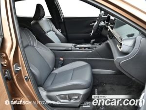 Toyota Crown 2.4 4WD Dual Boost HYBRID 2023 года из Южной Кореи