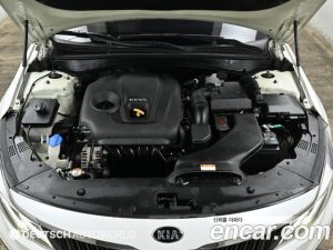 Kia K5 2.0 2020 года из Южной Кореи