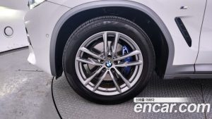 BMW X4 xDrive20i M Sport X 2021 года из Южной Кореи