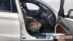 BMW X4 xDrive20i M Sport X 2021 года из Южной Кореи