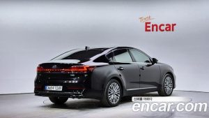 Kia K7 Signature 2021 года из Южной Кореи