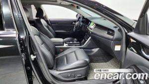 Kia K7 Signature 2021 года из Южной Кореи