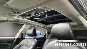 Kia K7 Signature 2021 года из Южной Кореи