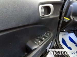 Hyundai Venue 1.6 Modern 2020 года из Южной Кореи