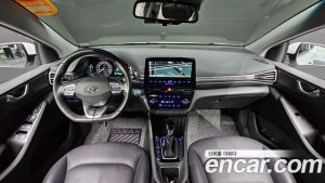 Hyundai Ioniq 1.6 HEV 2020 года из Южной Кореи