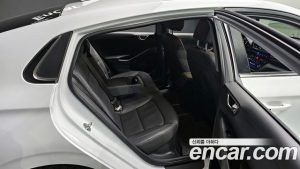 Hyundai Ioniq 1.6 HEV 2020 года из Южной Кореи