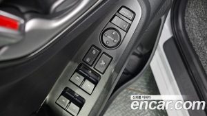 Hyundai Ioniq 1.6 HEV 2020 года из Южной Кореи