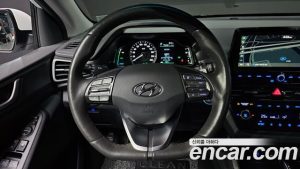 Hyundai Ioniq 1.6 HEV 2020 года из Южной Кореи
