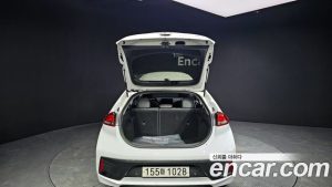 Hyundai Ioniq 1.6 HEV 2020 года из Южной Кореи