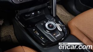 Kia Seltos Бензин 1.6 Turbo 2WD 2024 года из Южной Кореи