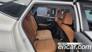 Kia Seltos Бензин 1.6 Turbo 2WD 2024 года из Южной Кореи