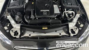Mercedes-Benz E-Class E250 Exclusive 2021 года из Южной Кореи