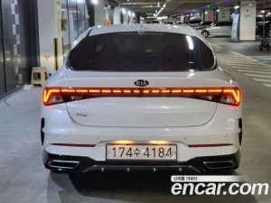 Kia K5 2.0 2020 года из Южной Кореи