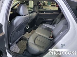 Kia K5 2.0 2020 года из Южной Кореи