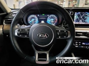 Kia K5 2.0 2020 года из Южной Кореи