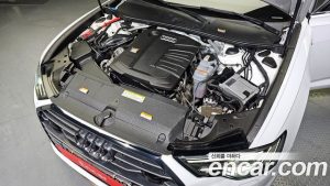 Audi A6 40 TDI 2020 года из Южной Кореи