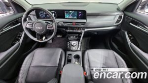 Kia Seltos Бензин 1.6 Turbo 2WD 2024 года из Южной Кореи