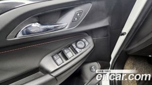 ChevroletGMDaewoo Trailblazer 1.3 Turbo 2WD 2022 года из Южной Кореи