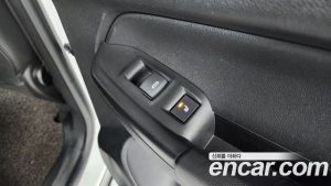 ChevroletGMDaewoo Trailblazer 1.3 Turbo 2WD 2022 года из Южной Кореи