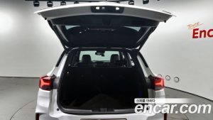 ChevroletGMDaewoo Trailblazer 1.3 Turbo 2WD 2022 года из Южной Кореи