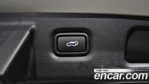 Hyundai Santafe Бензин 2.5T 2WD 2023 года из Южной Кореи