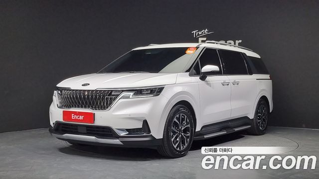 Kia Carnival 9-Seater Noblesse 2021 года из Кореи