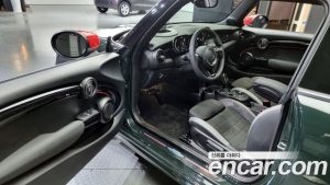Mini Cooper JCW 2023 года из Южной Кореи