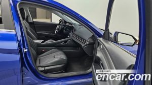 Hyundai AVANTE 1.6 2021 года из Южной Кореи