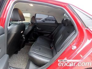 Hyundai AVANTE 1.6 2021 года из Южной Кореи