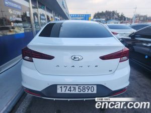 Hyundai AVANTE 1.6 2020 года из Южной Кореи