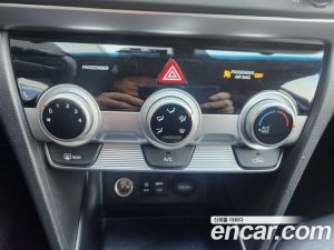 Hyundai AVANTE 1.6 2020 года из Южной Кореи