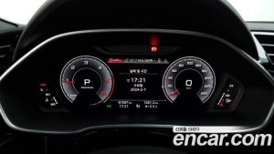 Audi Q3 35 TDI Premium 2020 года из Южной Кореи