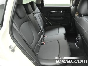 Mini Clubman High 2021 года из Южной Кореи