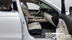 Genesis GV70 2.5T Бензин 2WD 2023 года из Южной Кореи