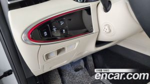 Genesis GV70 2.5T Бензин 2WD 2023 года из Южной Кореи