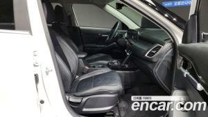 Kia Seltos Бензин 1.6 Turbo 2WD 2023 года из Южной Кореи
