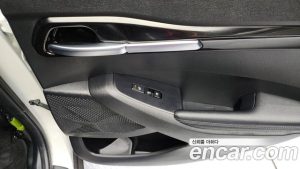 Kia Seltos Бензин 1.6 Turbo 2WD 2023 года из Южной Кореи