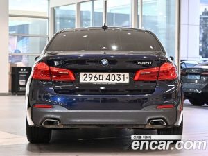 BMW 5-Series 520i M Sport 2020 года из Южной Кореи