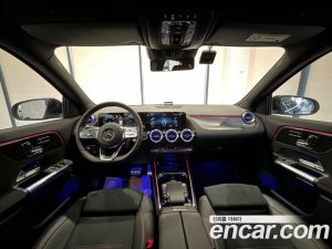 Mercedes-Benz GLA-Class GLA250 4MATIC 2023 года из Южной Кореи