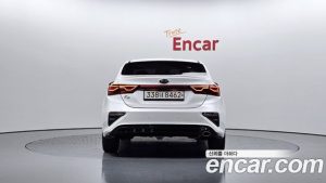Kia K3 2020 года из Южной Кореи