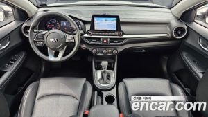Kia K3 2020 года из Южной Кореи