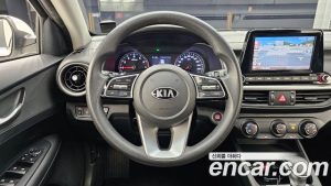 Kia K3 2020 года из Южной Кореи