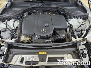 Mercedes-Benz GLC-Class GLC220 d 4MATIC 2023 года из Южной Кореи