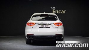 Maserati Levante 3.0 AWD GranSport 2020 года из Южной Кореи
