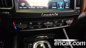 Maserati Levante 3.0 AWD GranSport 2020 года из Южной Кореи